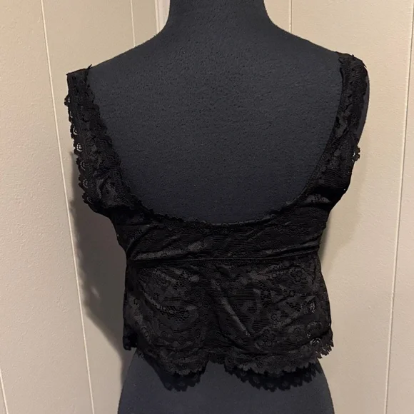 B36 Show Off by aerie Black Floral Lace V-Neck Bandeau Bralette - Picture 5 of 8